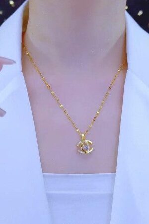 Crescent Pendant 18k Gold Plated Necklace-409