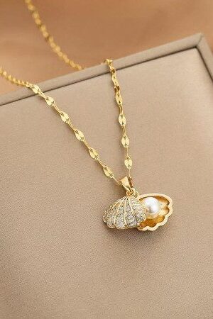 Pearl Shell Pendant 18k Gold Plated Necklace-412