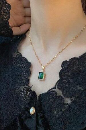 18k Gold Plated Green Pendant Necklace -401